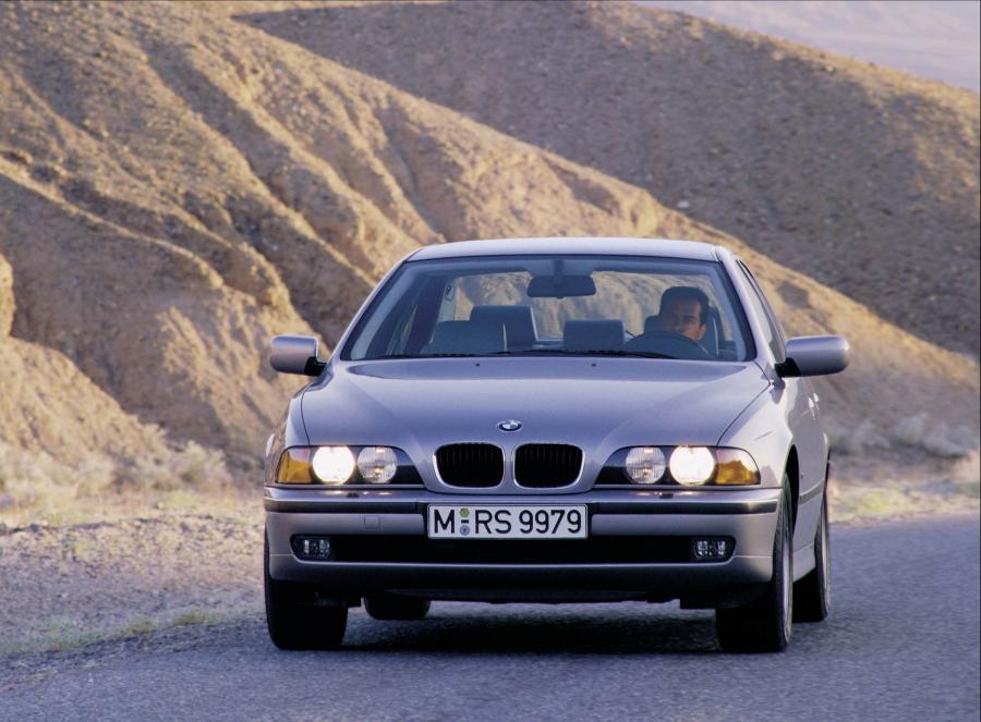  BMW 5-Series 1997 года  (фото 5 из 7)